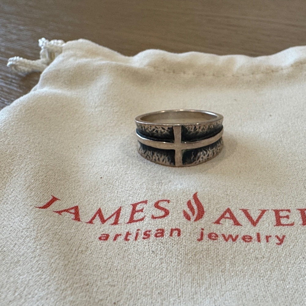 James Avery Silver Band with Cross Design Retired size 12.